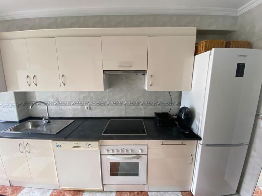 Apartamento Silda Torre Del Mar Zewnętrze zdjęcie
